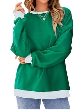 NWT Sweatshirt Size XL